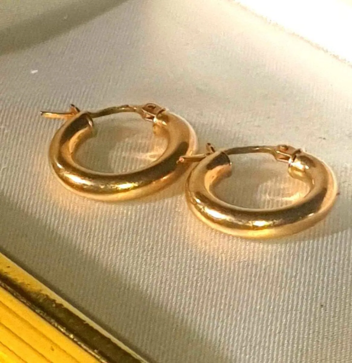 Vintage Hallmarked 9k Gold Chunky Hoop Earrings - Image 2