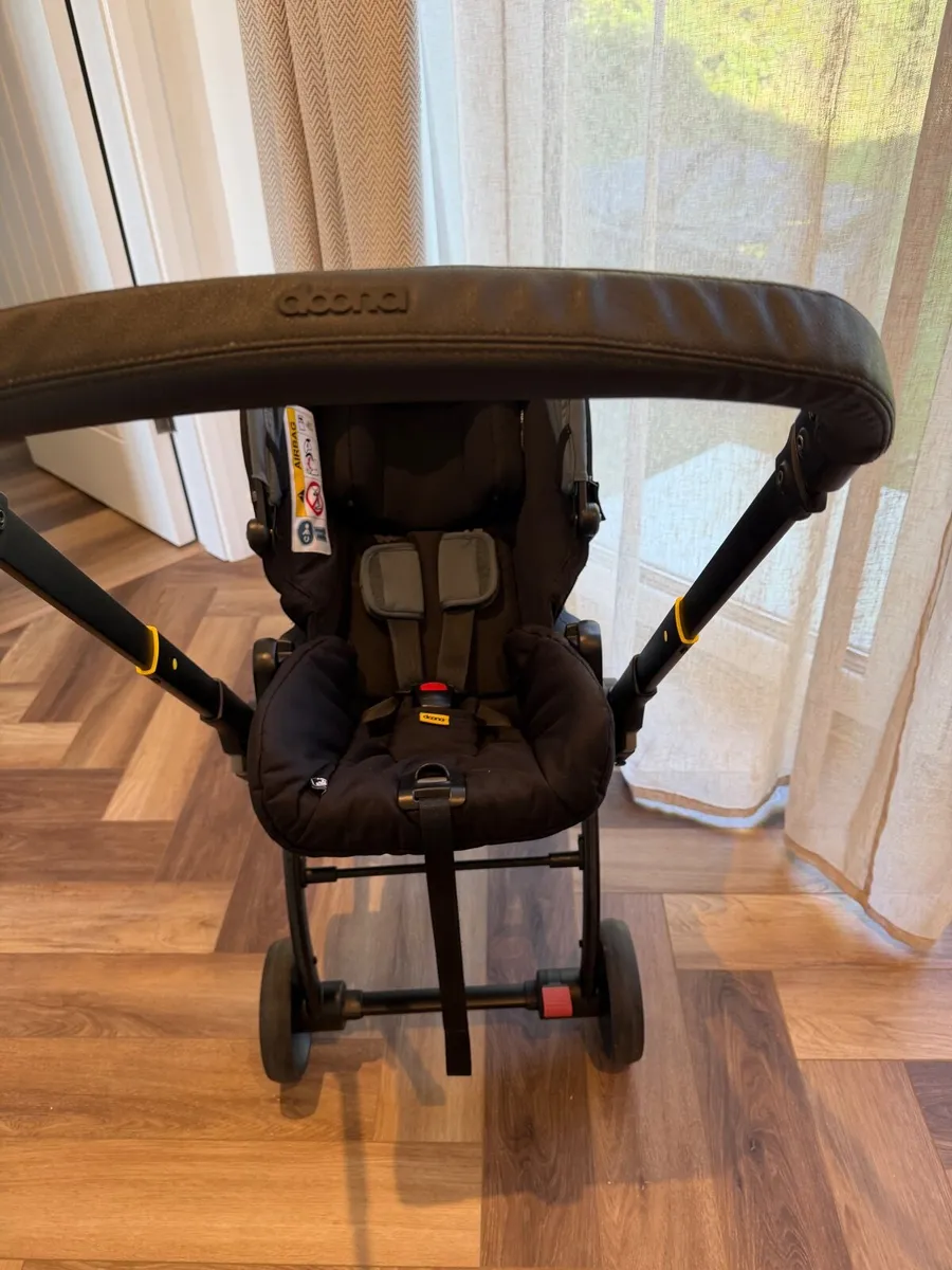 Doona X & Isofix - Image 2