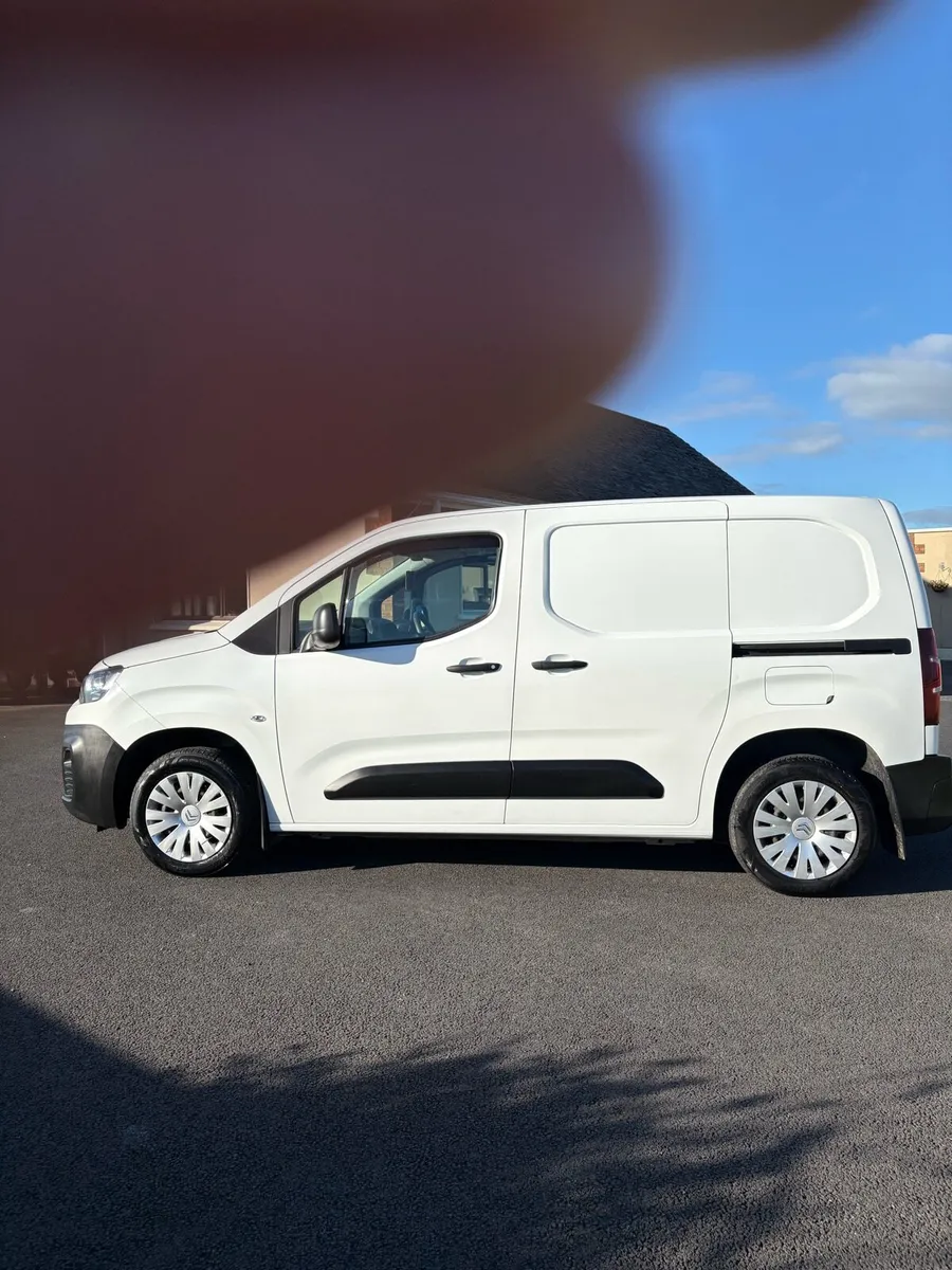 2022 Citroen Berlingo - Image 4