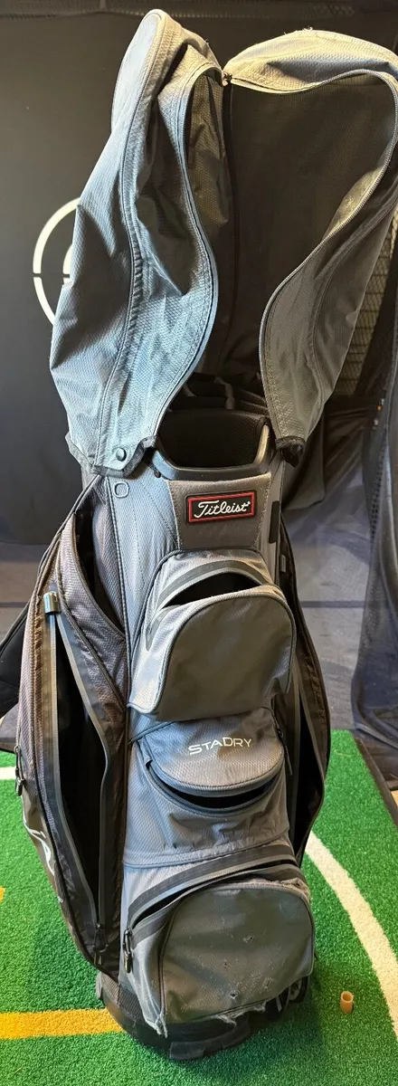 Golf bag - Image 1