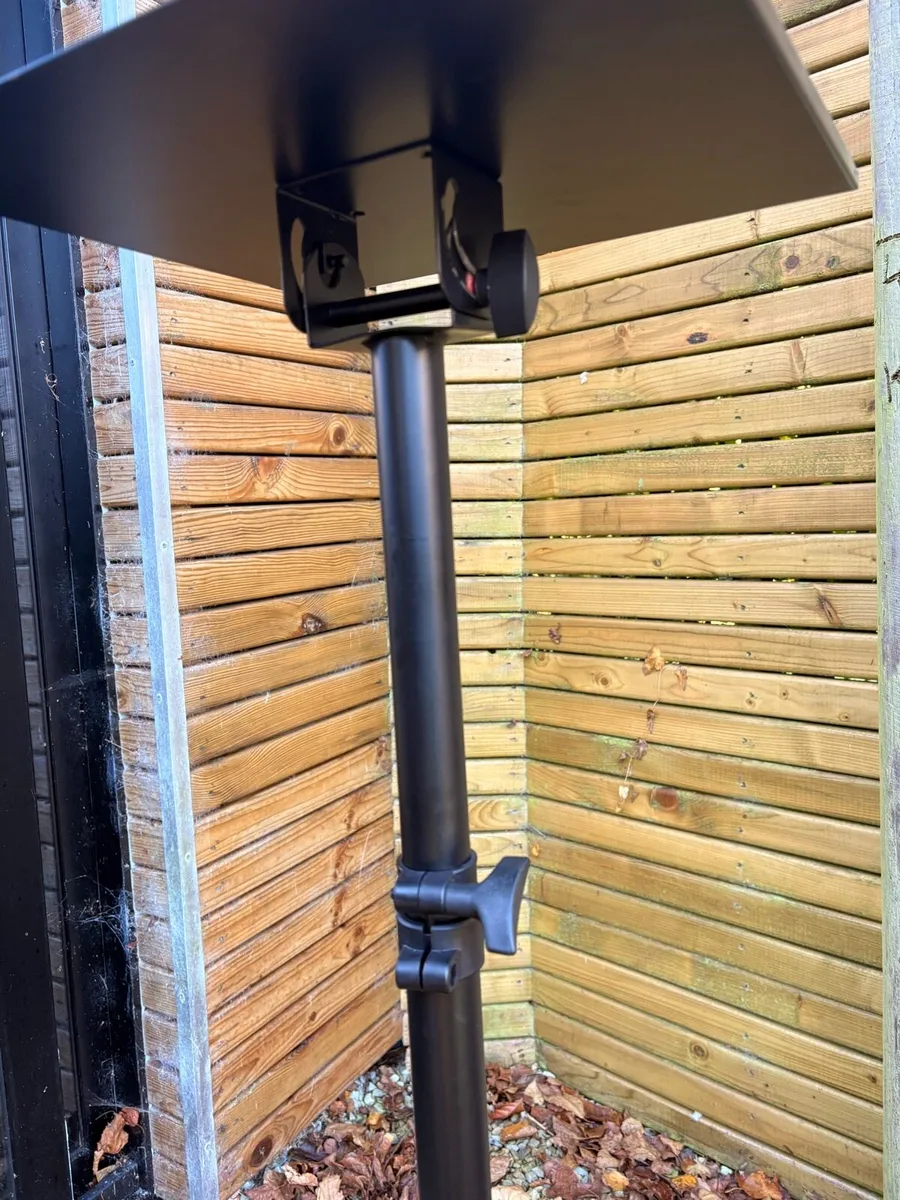 Flat top Tripod - Image 3