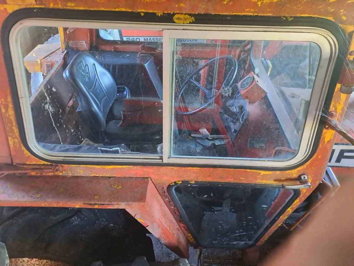 Duncan cab doors - Image 1