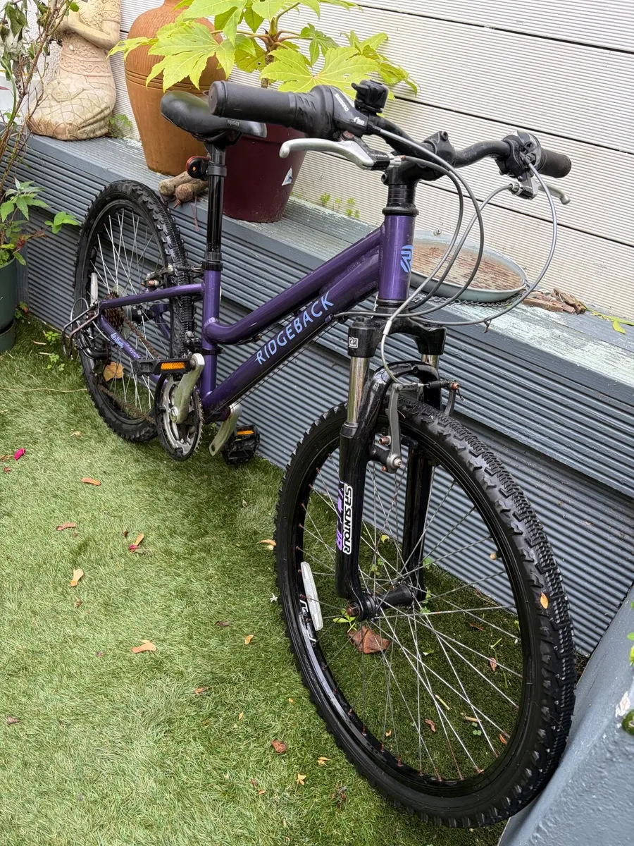 Child’s Bike - Image 3
