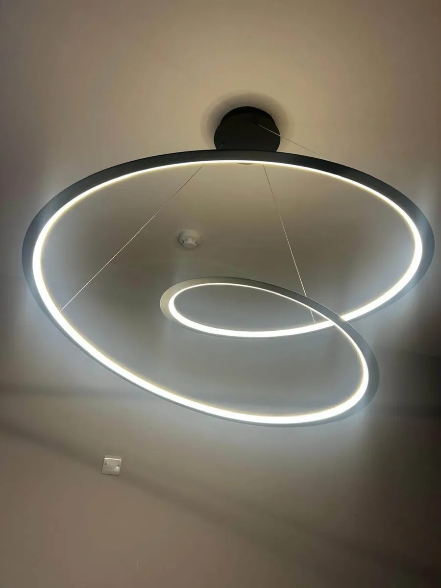 Schuller Looping Designer LED Pendant Light - Image 4