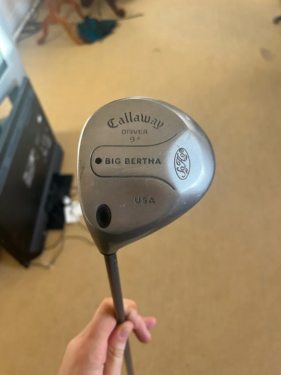 Left Handed Golf Clubs and Trolley - Image 3