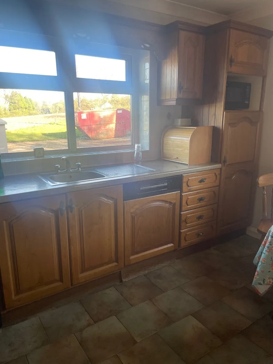 Kitchen - Image 2