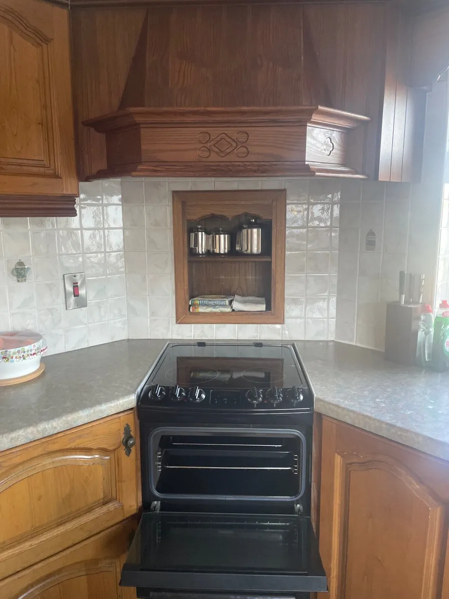 Kitchen - Image 4