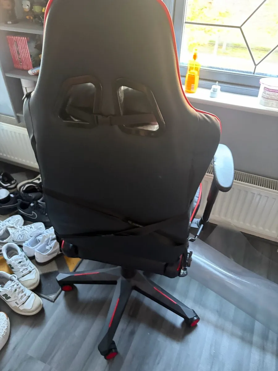 Hbada Gaming Chair - Image 2