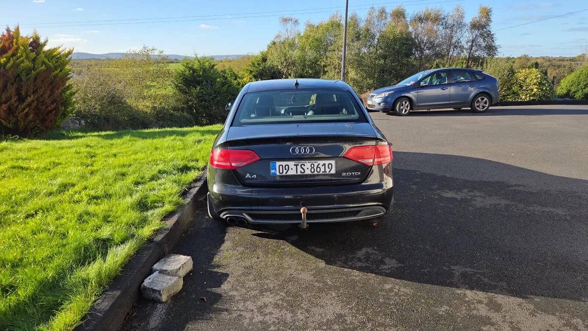 A4 SLine 2009 2.0 Diesel 140bhp - Image 3