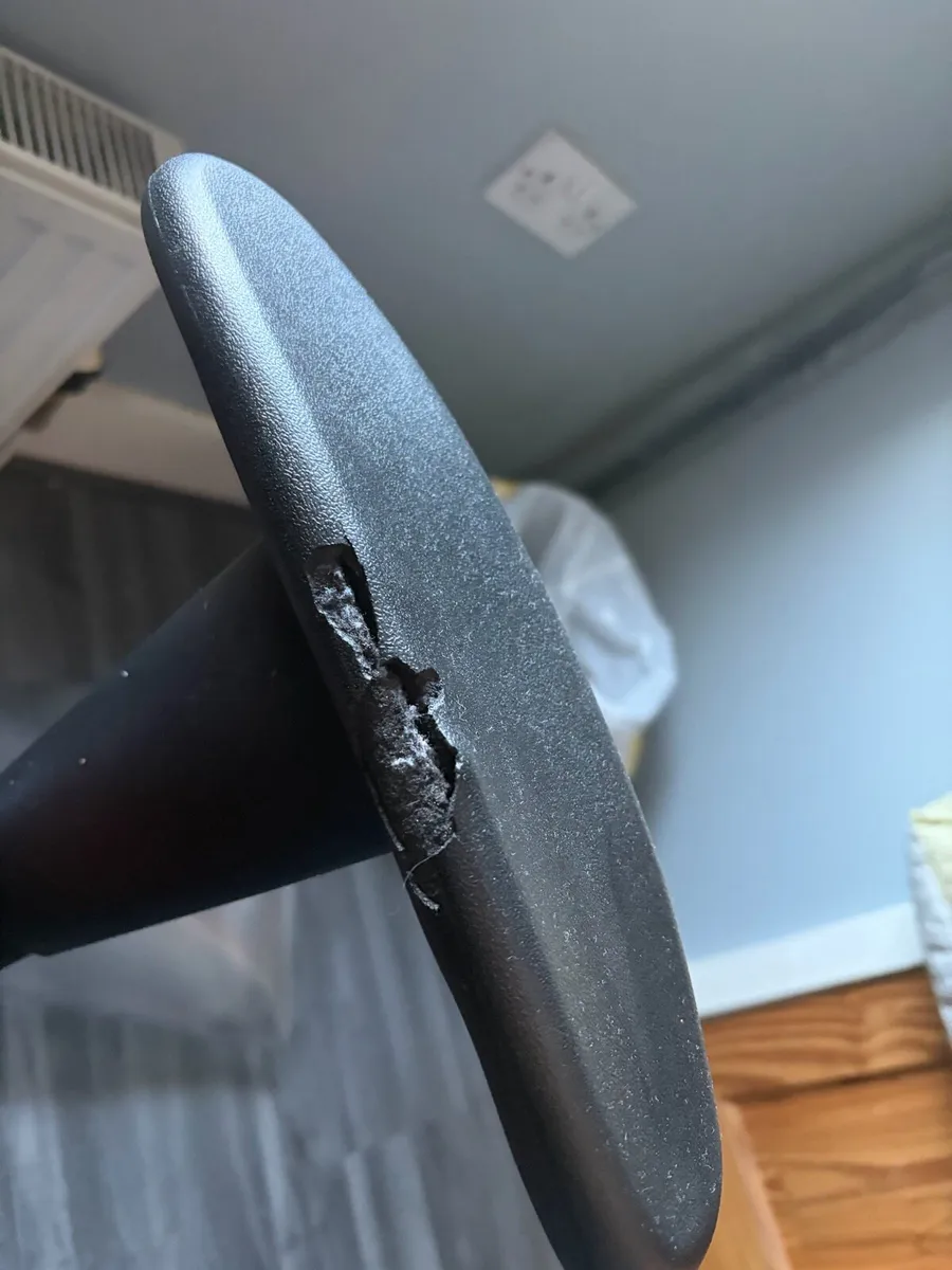 Hbada Gaming Chair - Image 3