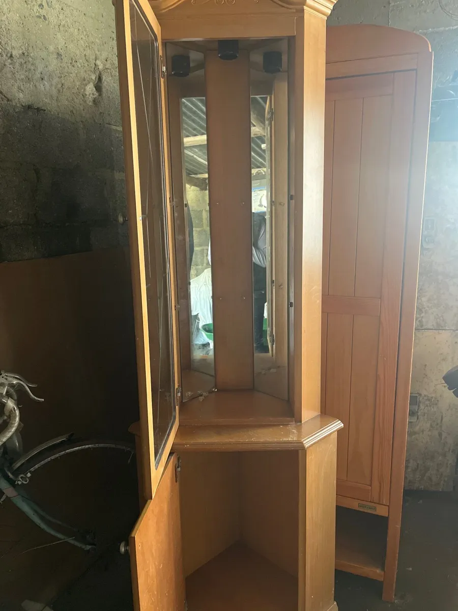 Furniture - Image 3