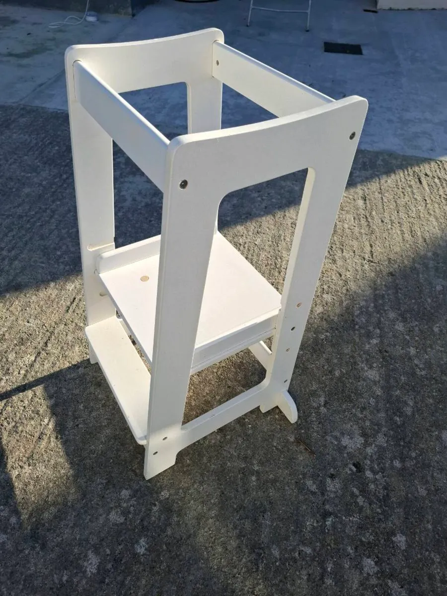 Learning tower for toddlers - Image 2