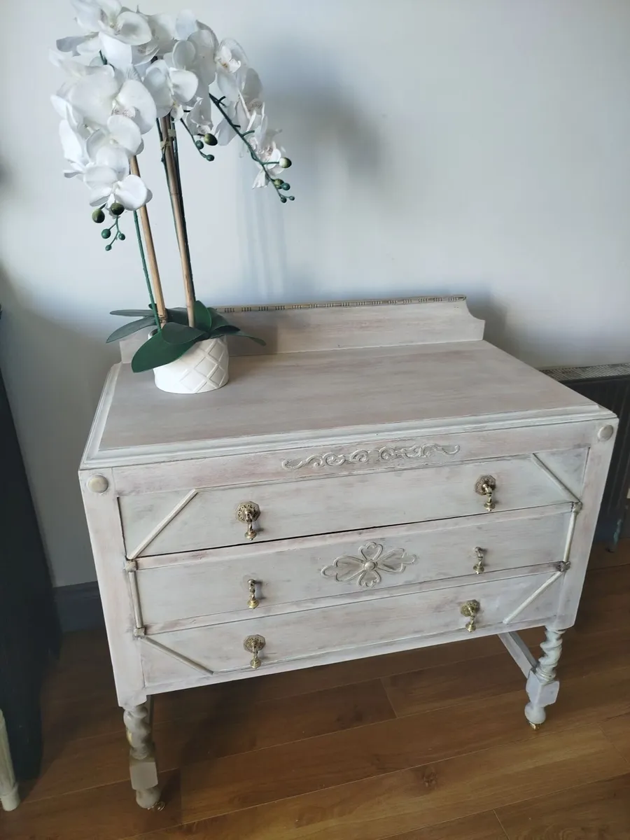 Chest if drawers - Image 3