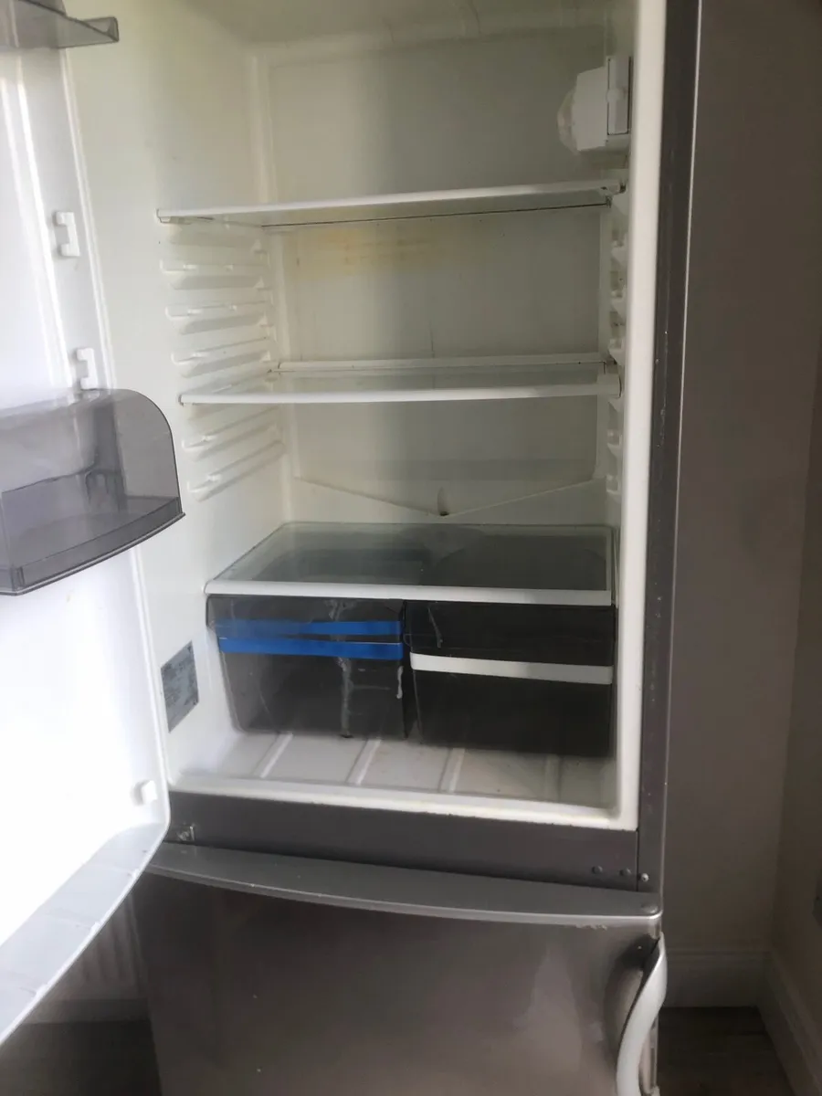 Fridge - Image 2