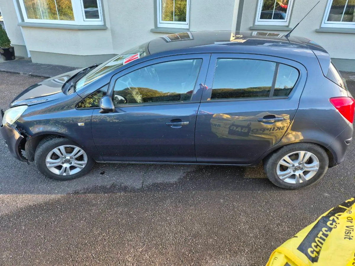 Opel Corsa for breaking/parts - Image 3