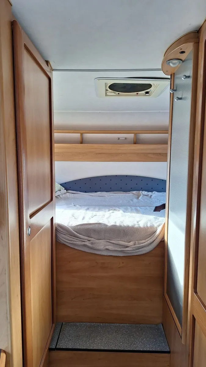 2003 Hymer StarLine 630 motorhome - Image 3