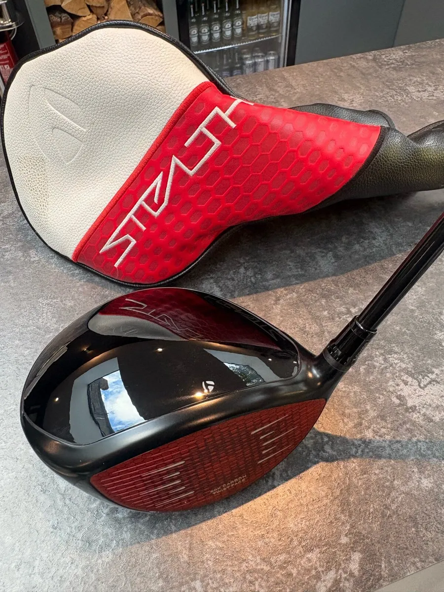 Taylormade Stealth 2 driver 10.5 - Image 1