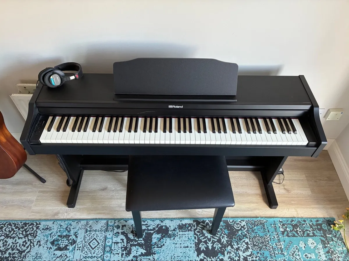 Roland RP102 Digital Piano + Sony MDR-7506 Headpho - Image 1