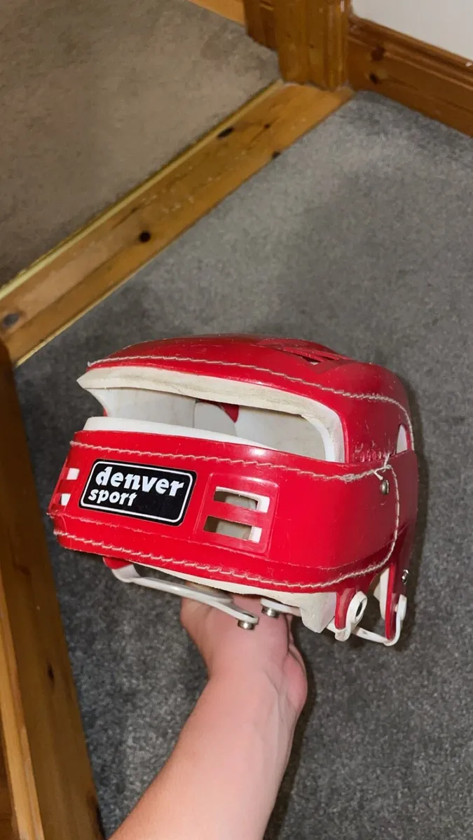Oldstyle hurling helmet - Image 2