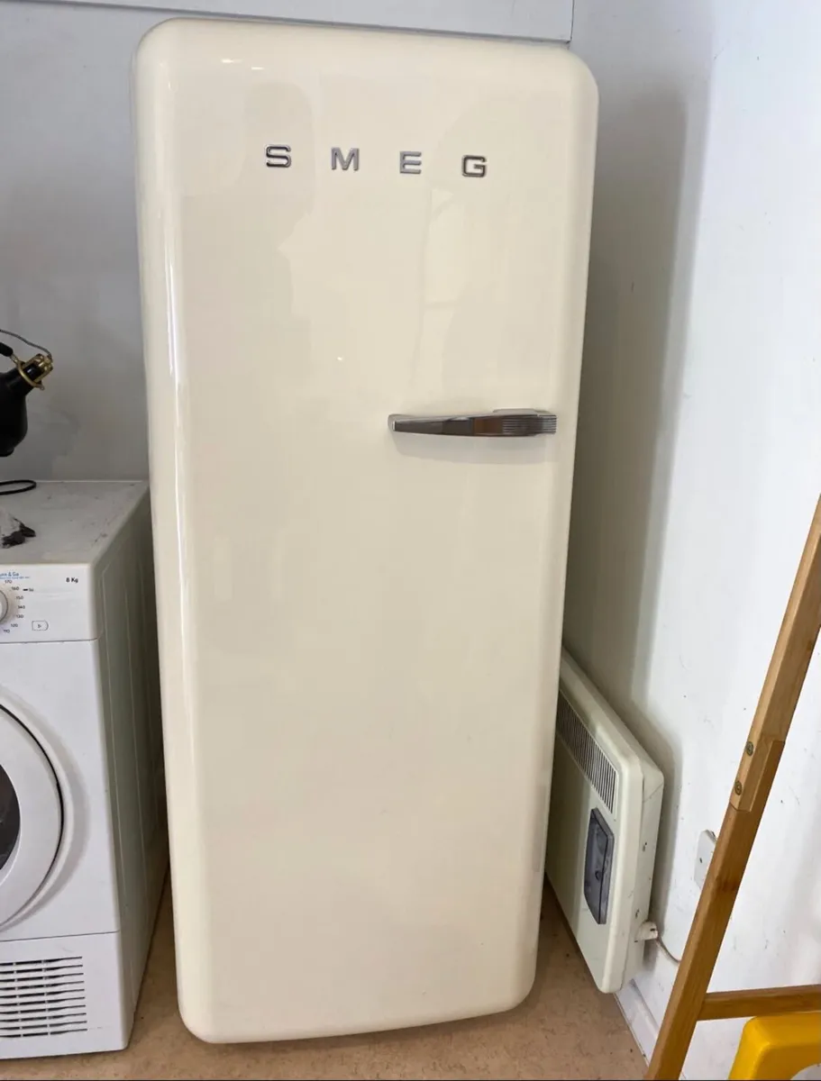 Smeg fab28 Fridge freezer - Image 1