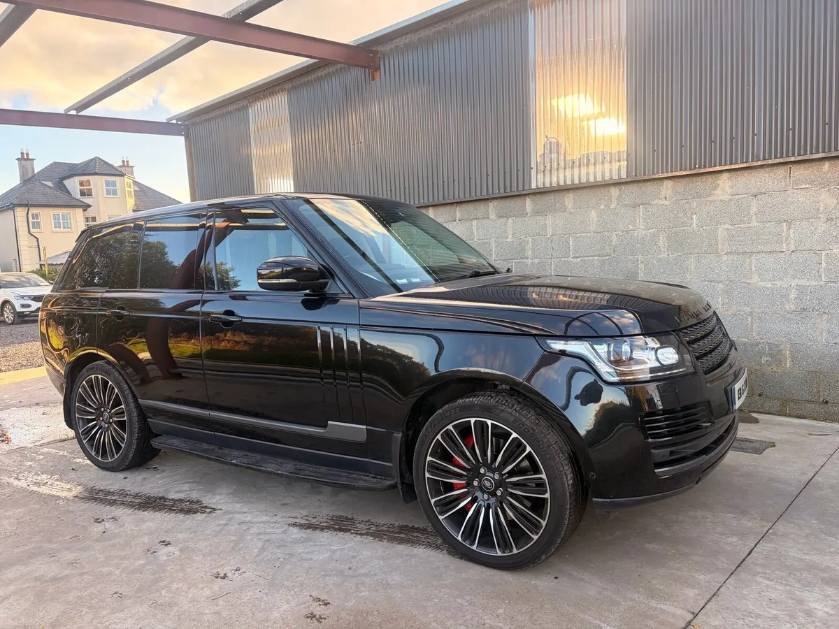 Crew Cab Range Rover Vouge 3.0 Diesel - Image 1