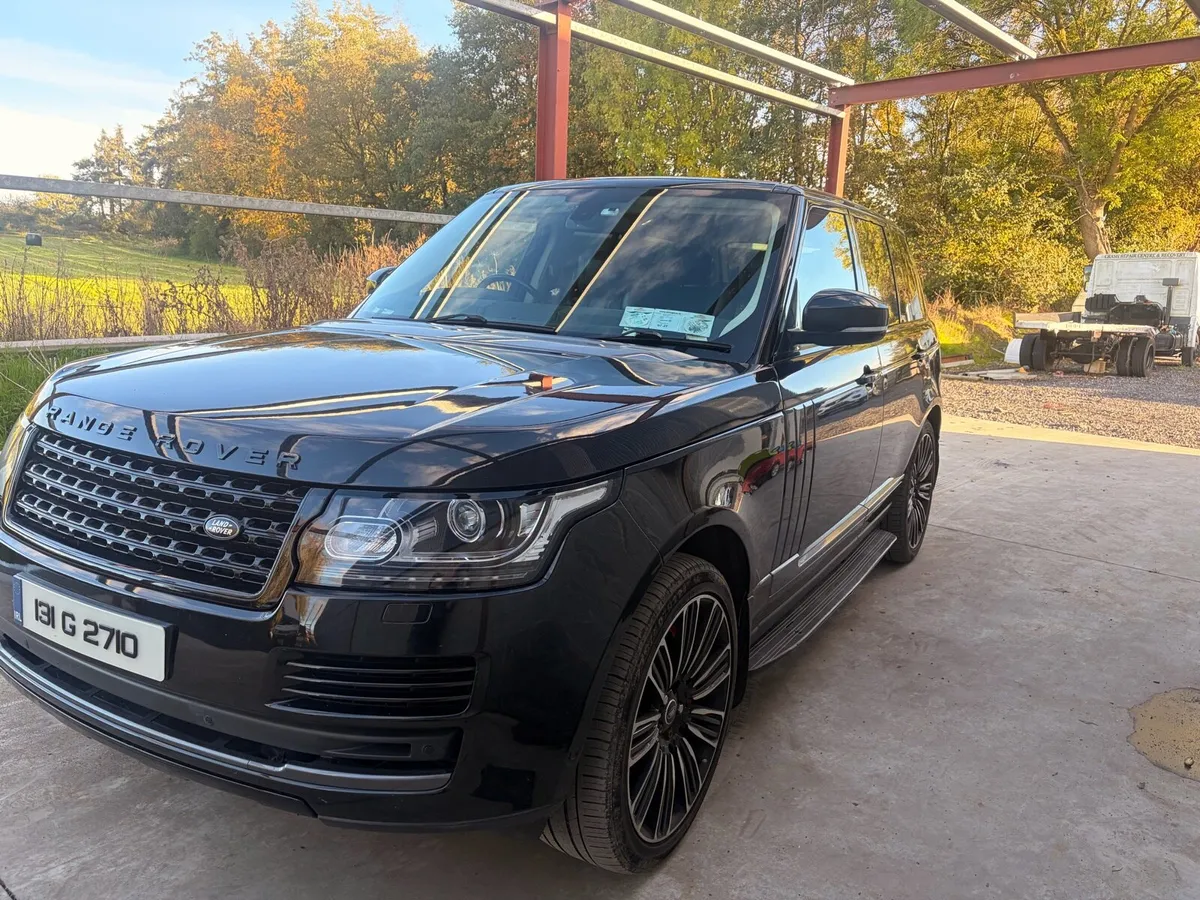 Crew Cab Range Rover Vouge 3.0 Diesel - Image 2