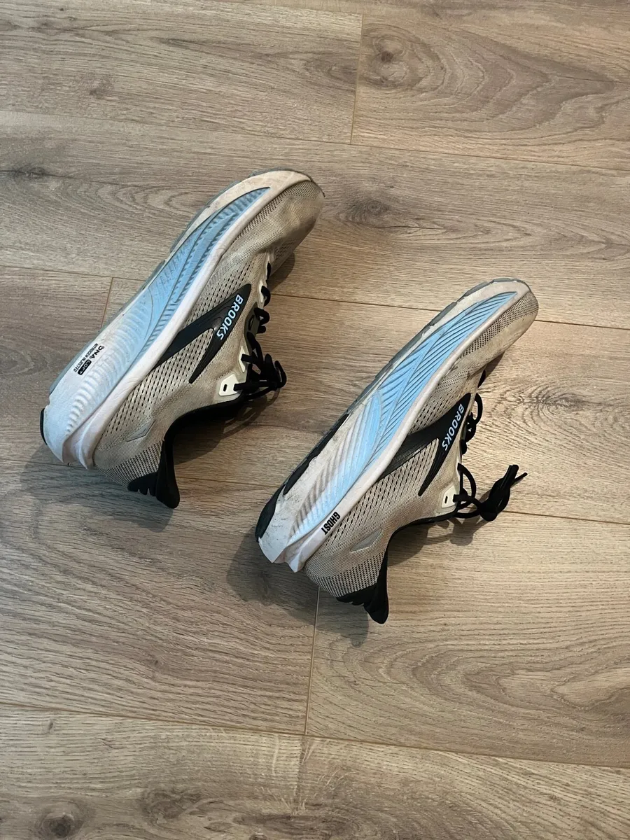 Brooks Ghost 18 Running Shoes - size 11.5 - Image 3