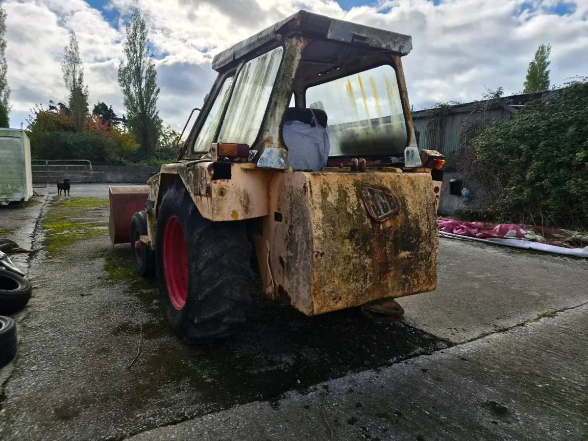 J.C.B FRONT LOADER - Image 3