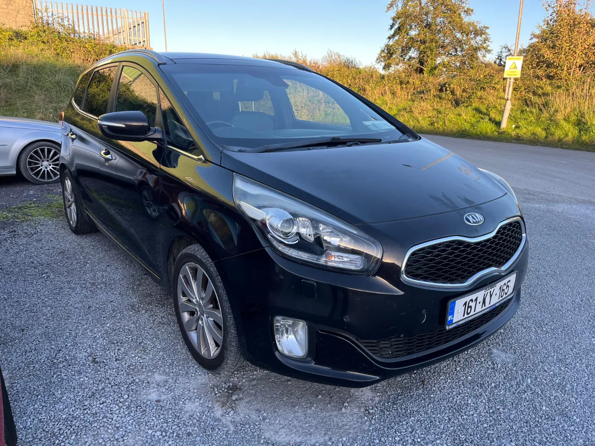Kia Carens 2016 - Image 1