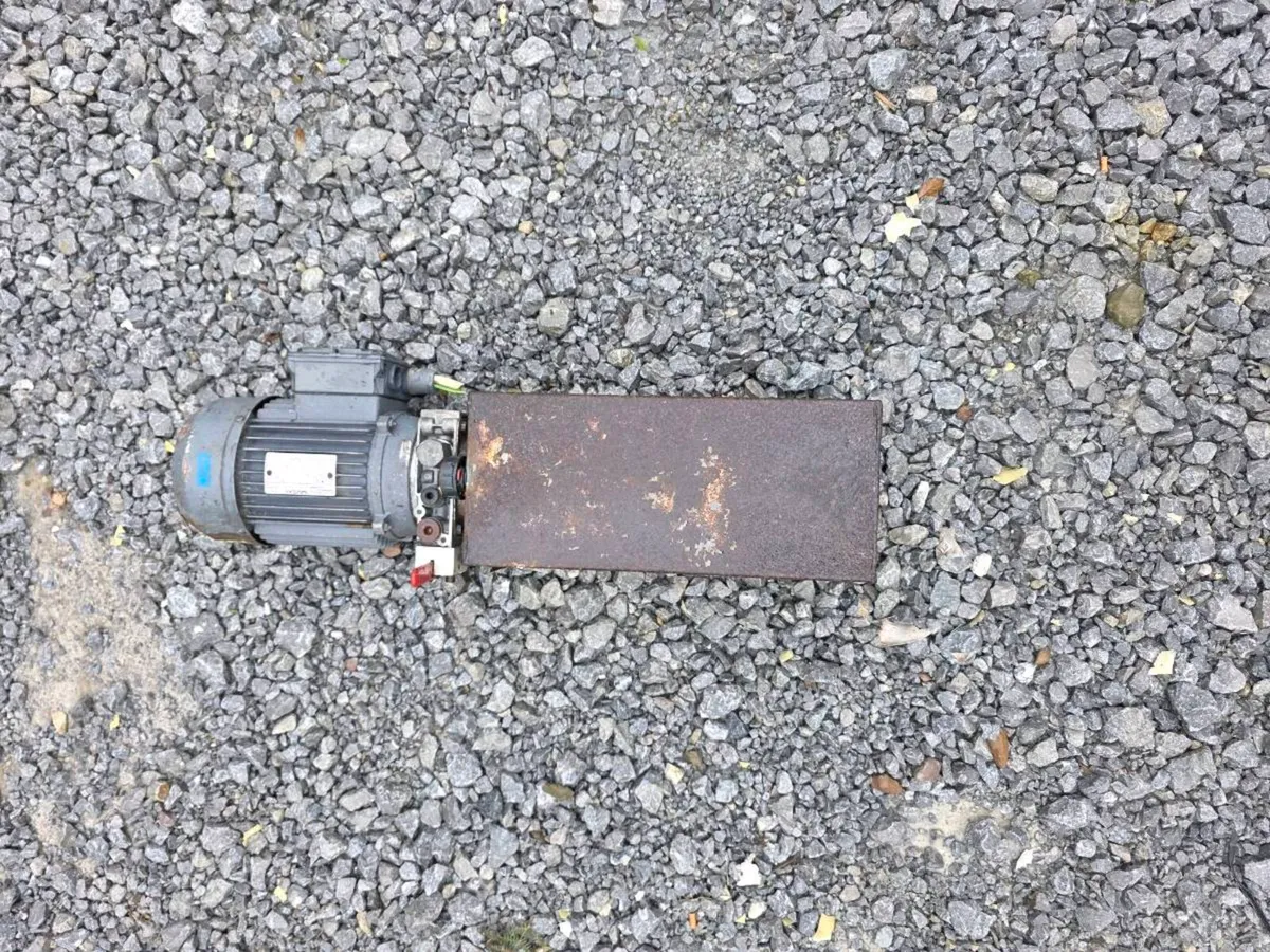 3 phase hydraulic power pack - Image 2