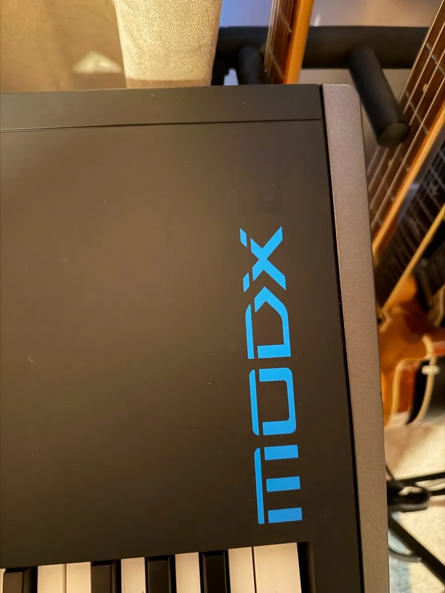 Yamaha MODX8 - Image 2