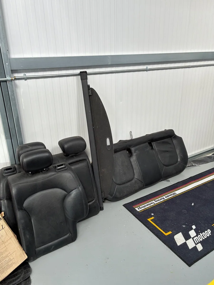 Rear seat and boot cover Hyundai - Image 1
