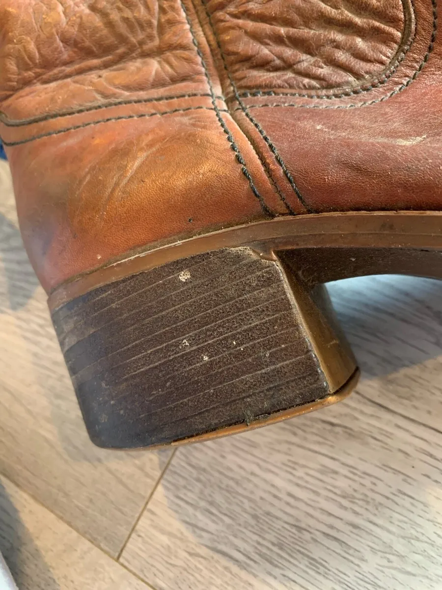 Old vintage Levi’s cowboy genuine leather boots - Image 3