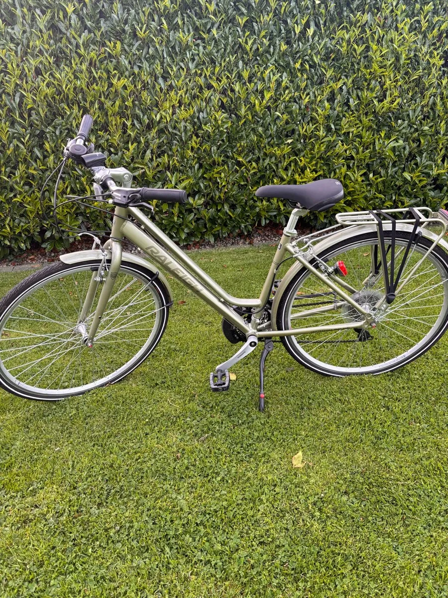 Ladies Bike - Image 2