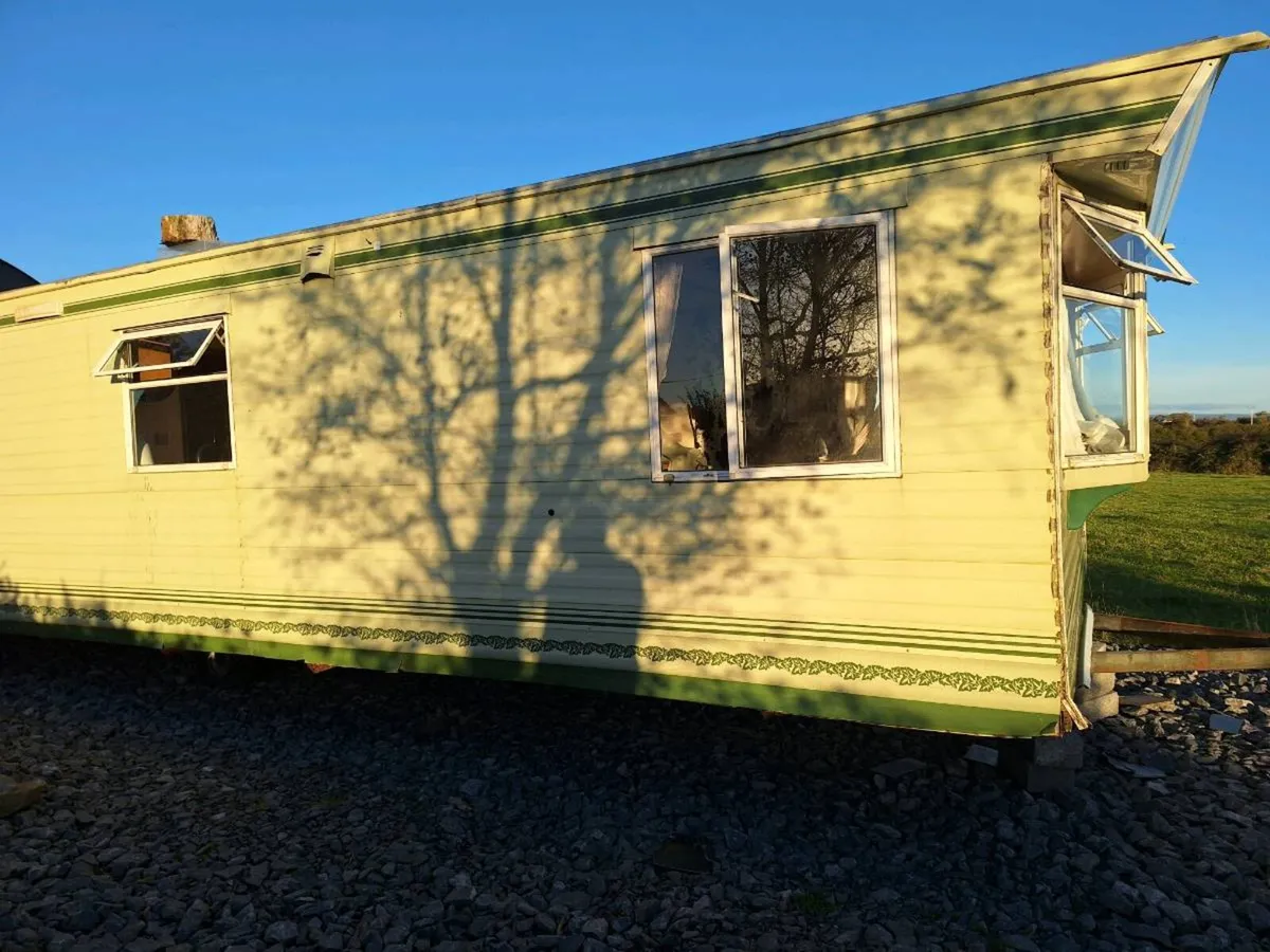 Mobile home - Image 2