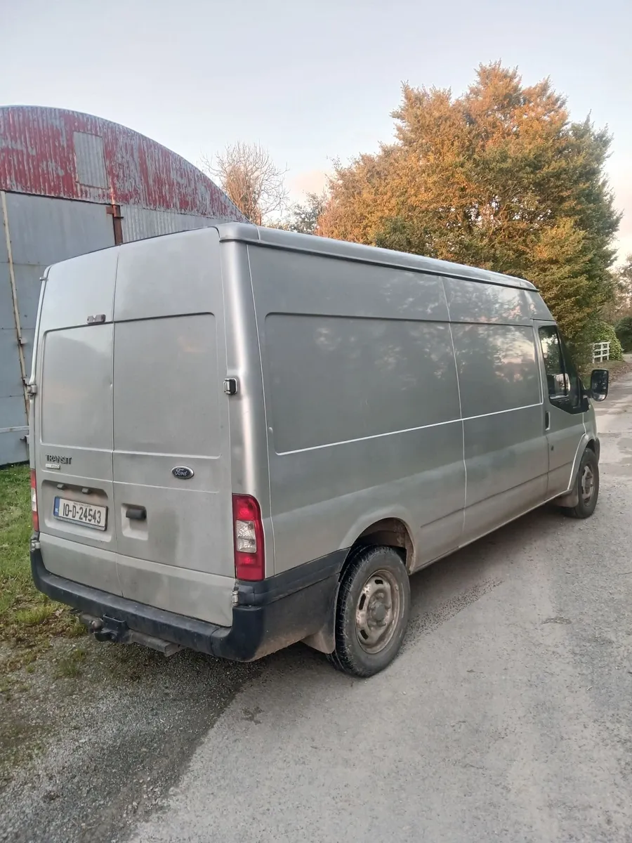 Ford Transit 2010 - Image 1