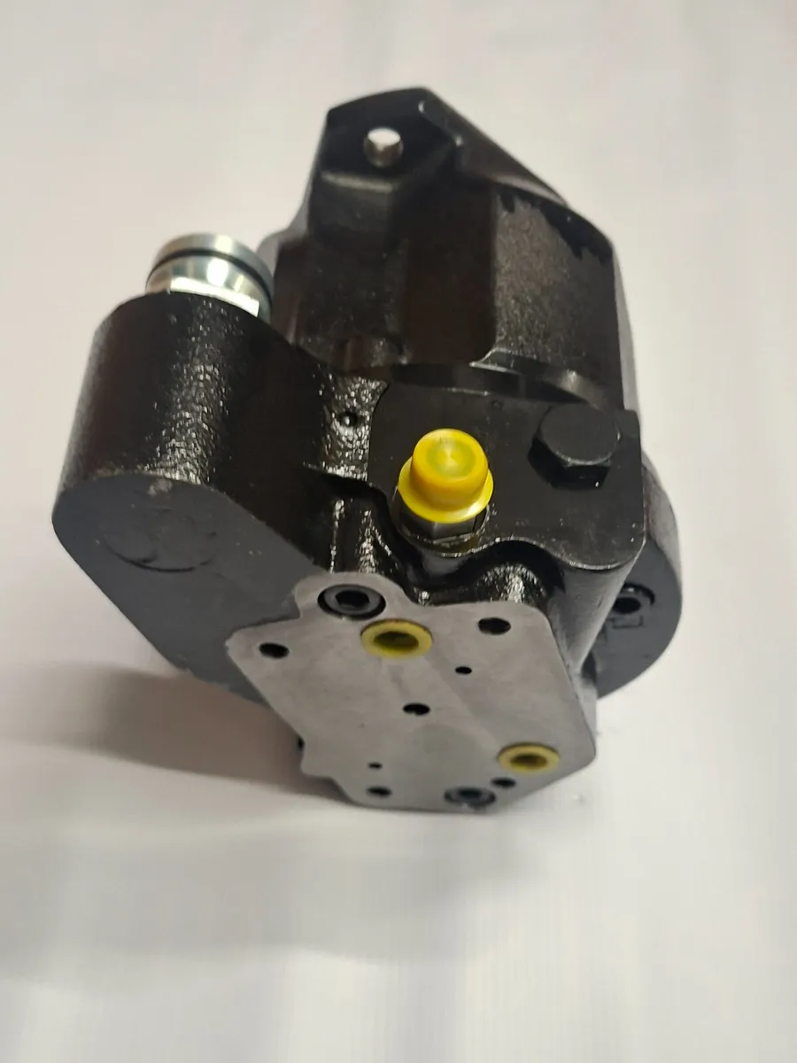 Hydraulic Pump to suit Case IH 5150 - Image 4