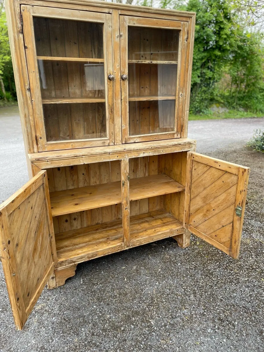 Kitchen dresser large - solid pine - Image 4