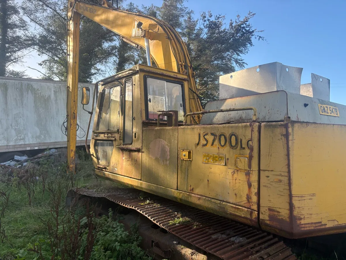 JCB  js200 long reach - Image 1
