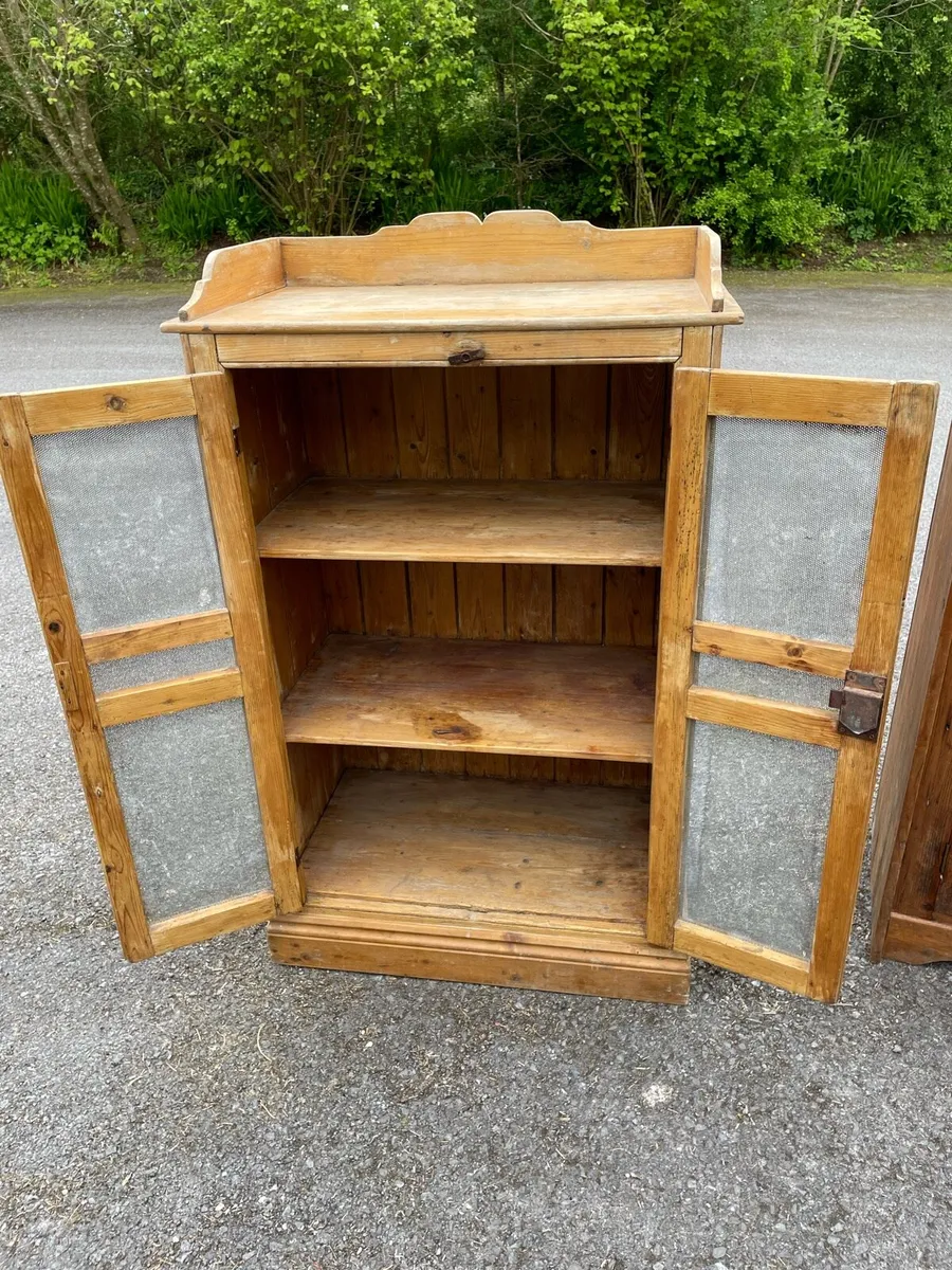 Cupboard solid pine - Image 3