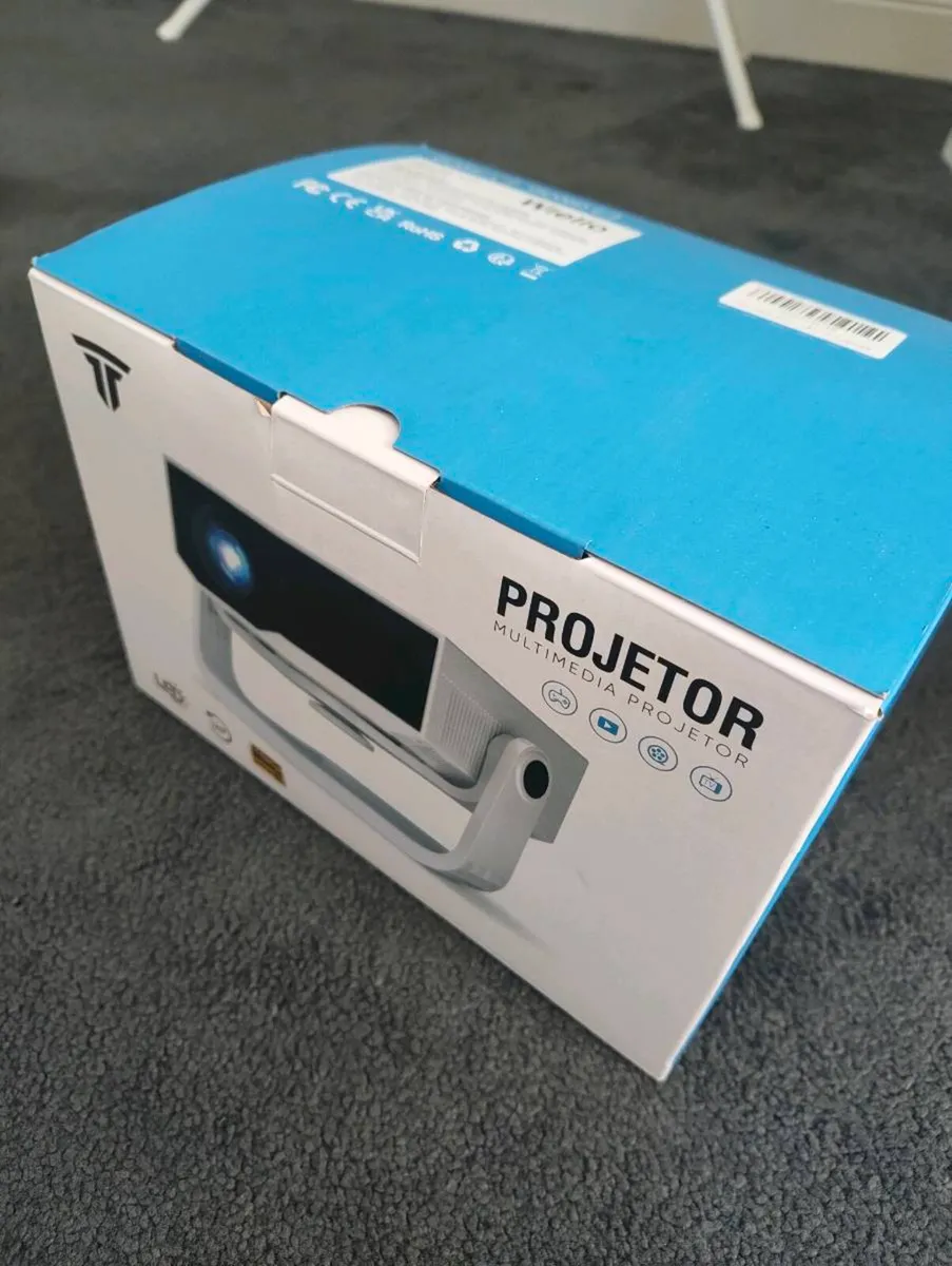 New Smart Projector Built-in Apps, Android 14 - Image 1