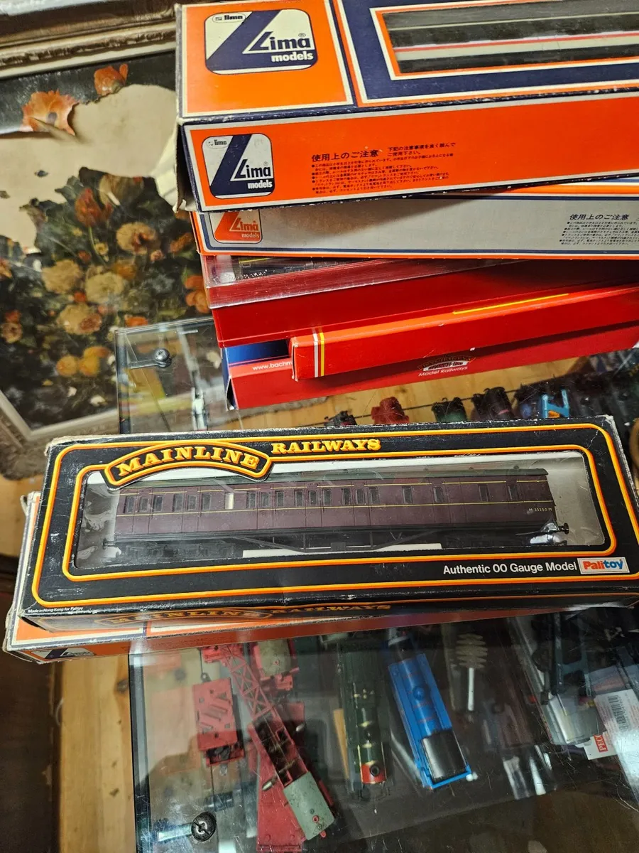 Hornby Mainline Gauge Carraige