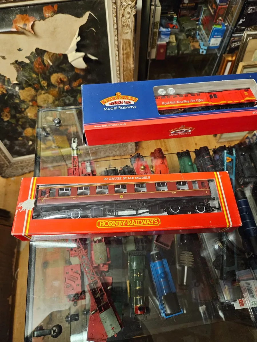 Hornby OO Gauge Carraige