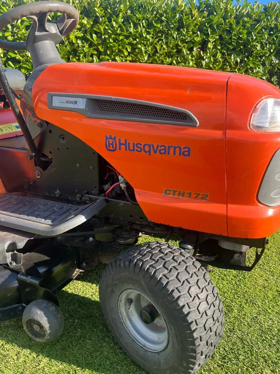 Husqvarna 42 inch - Image 1