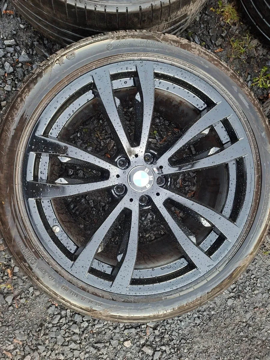 20" Genuine Bmw X5 M Sport Alloys with tyres - Image 1