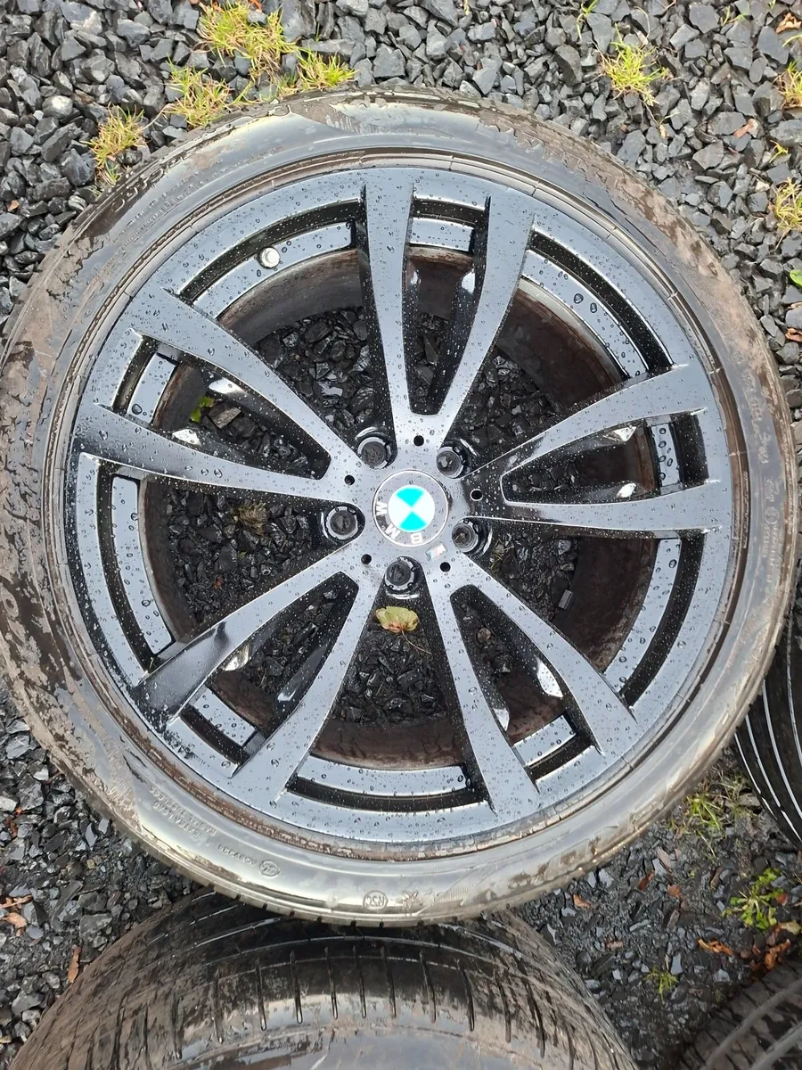 20" Genuine Bmw X5 M Sport Alloys with tyres - Image 2