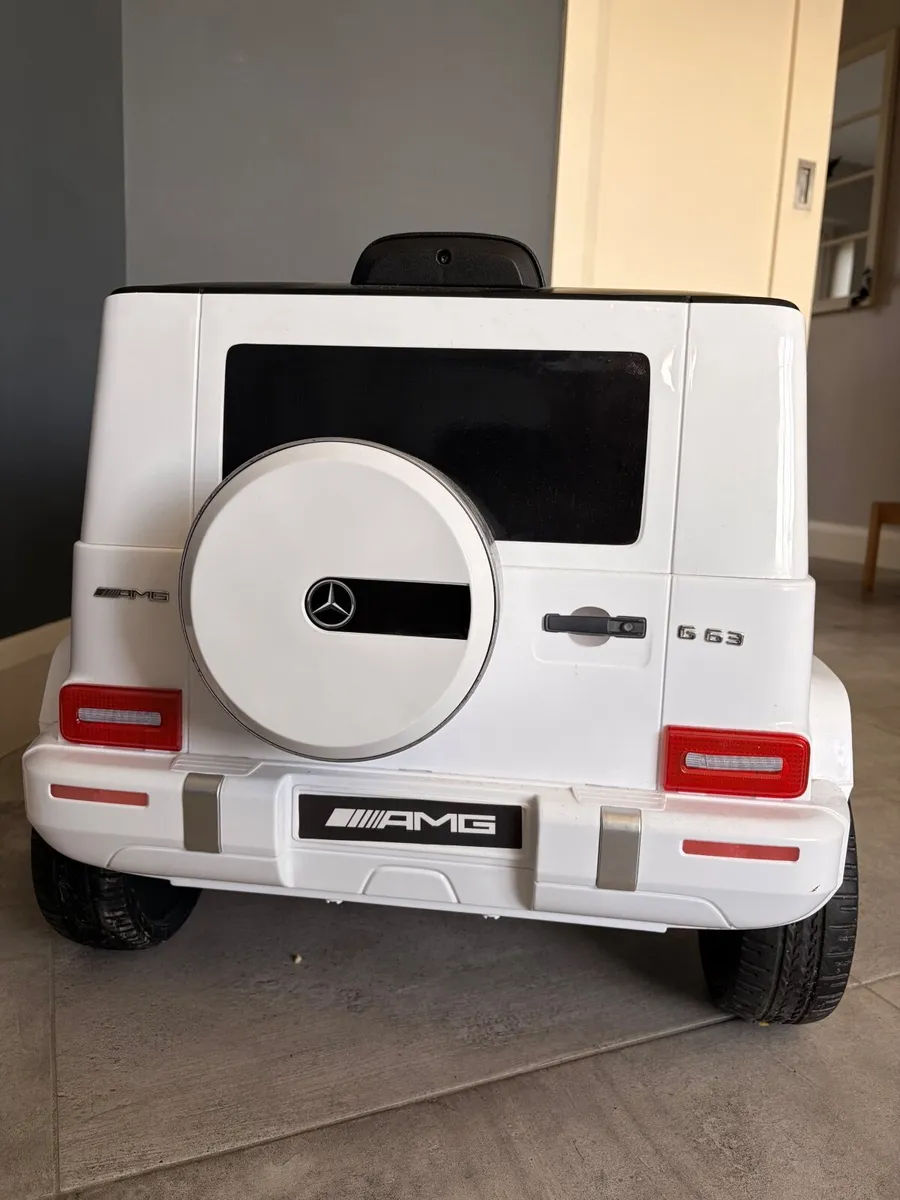 Electric Ride on Mercedes-AMG G63 - Image 2