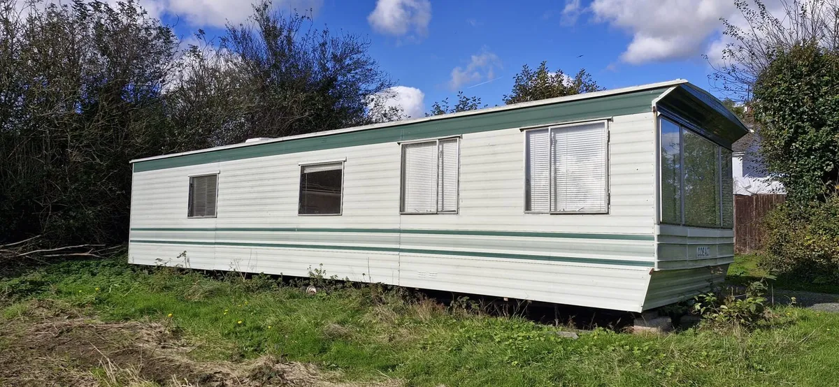 Mobile Home - Image 4