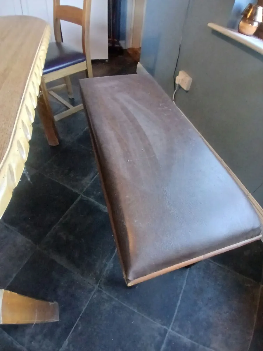 Kitchen Table with 4 chairs and bench - Image 3
