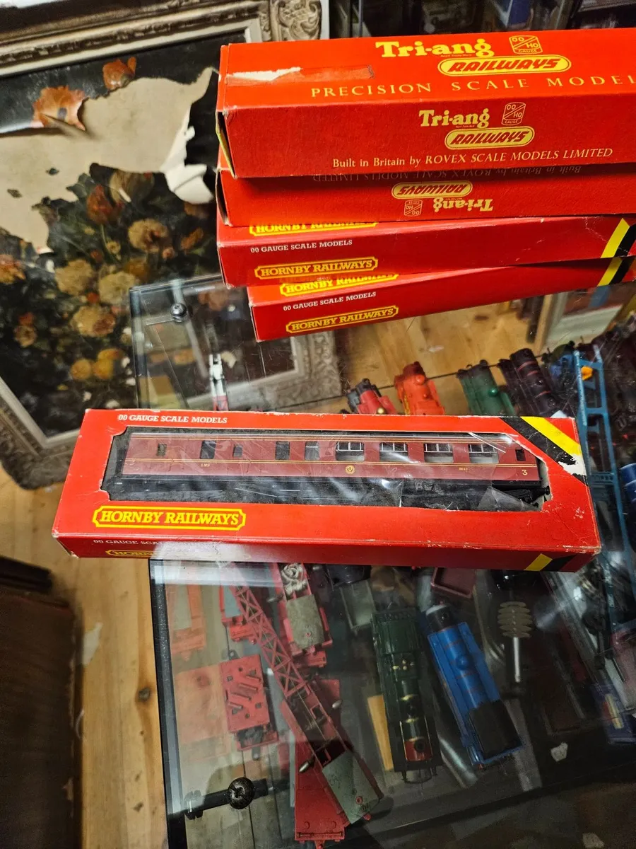Hornby OO Gauge Carraige